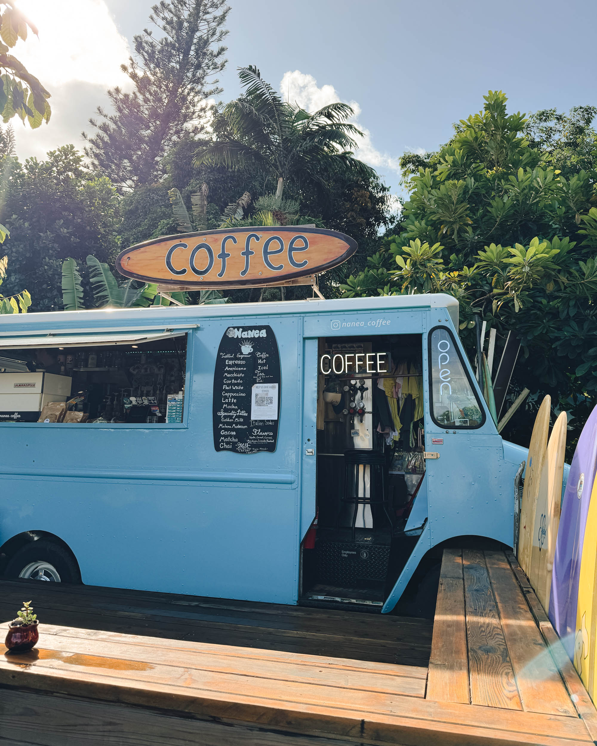 Coffee truck in kauai next to mini golf in the north shore