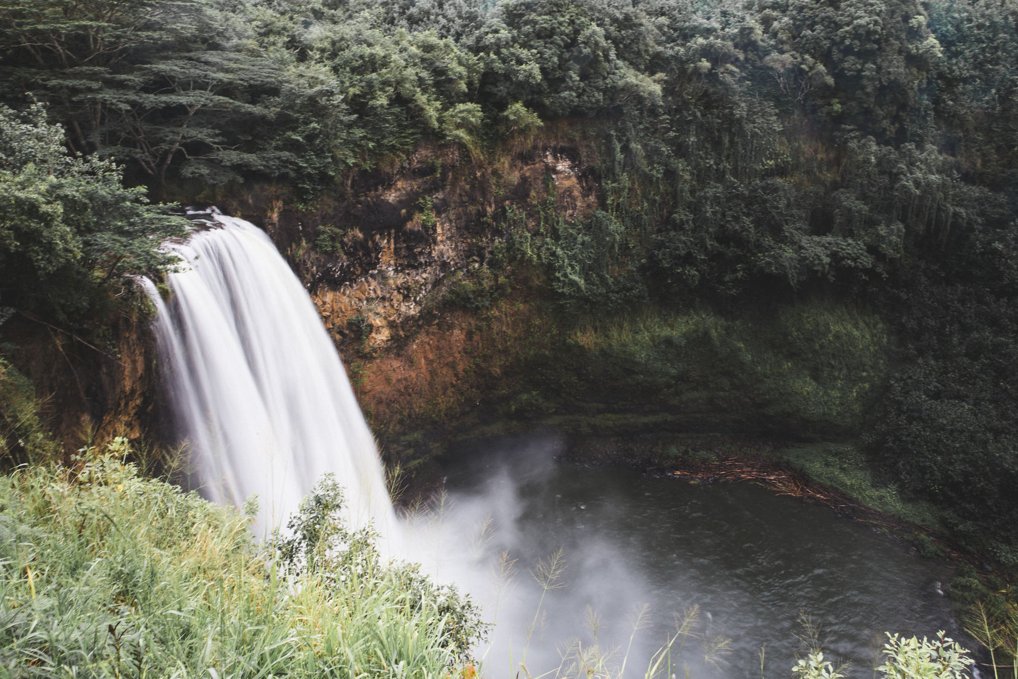 Wailua Falls Scenic Overlook Kauai Travel Guide Find Us Lost