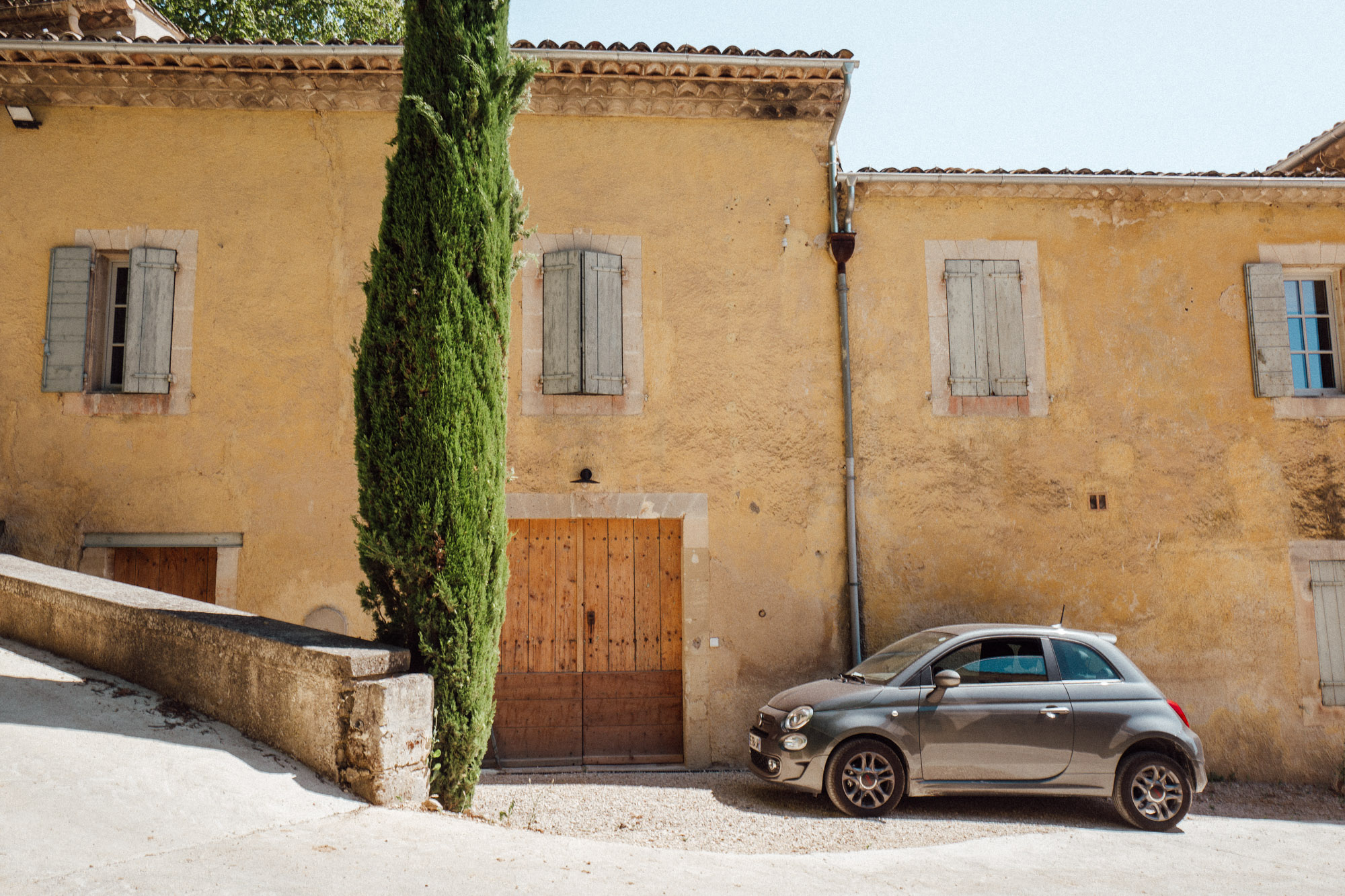 Lourmarin vineyard with wine tasting in Provence France
