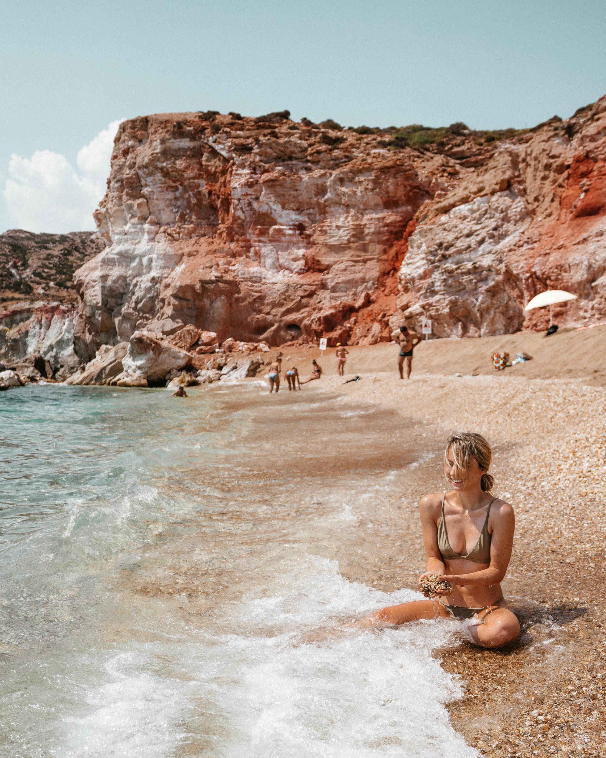 Paliochori red beach in Milos, Greece via @finduslost 
