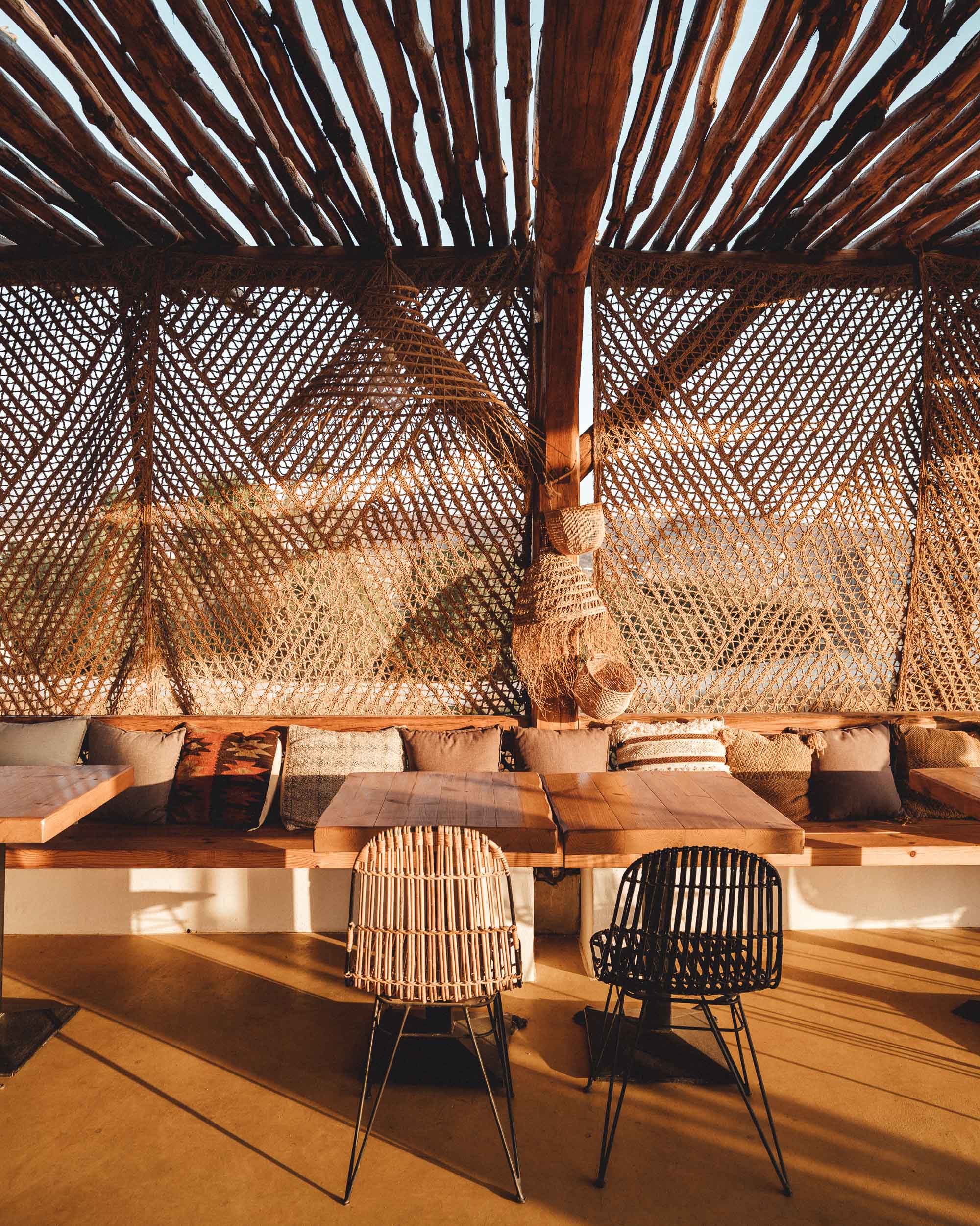 Tortuga restaurant in Naxos, Greek Islands via @finduslost