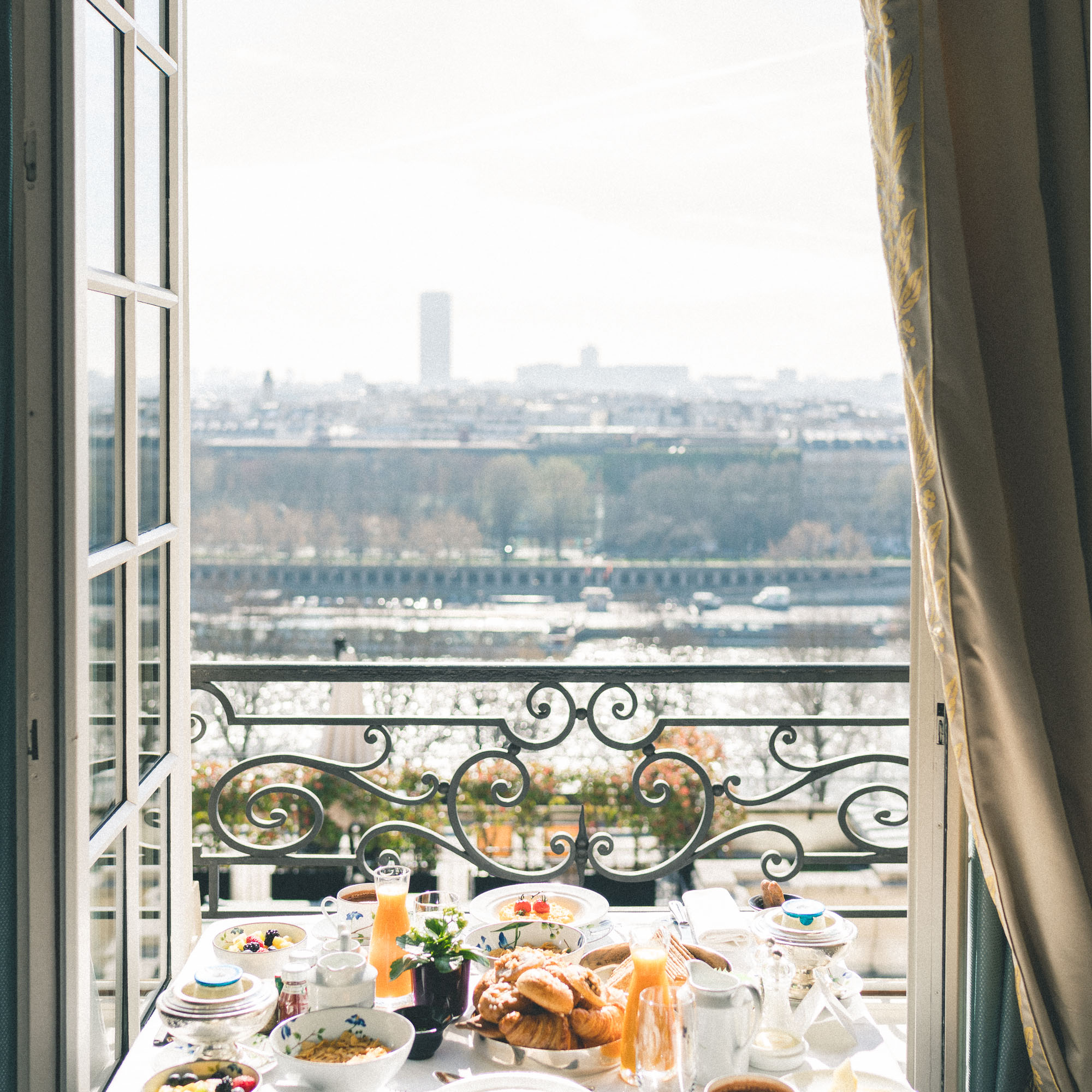 Views from Shangri La Paris - Complete Paris Travel Guide