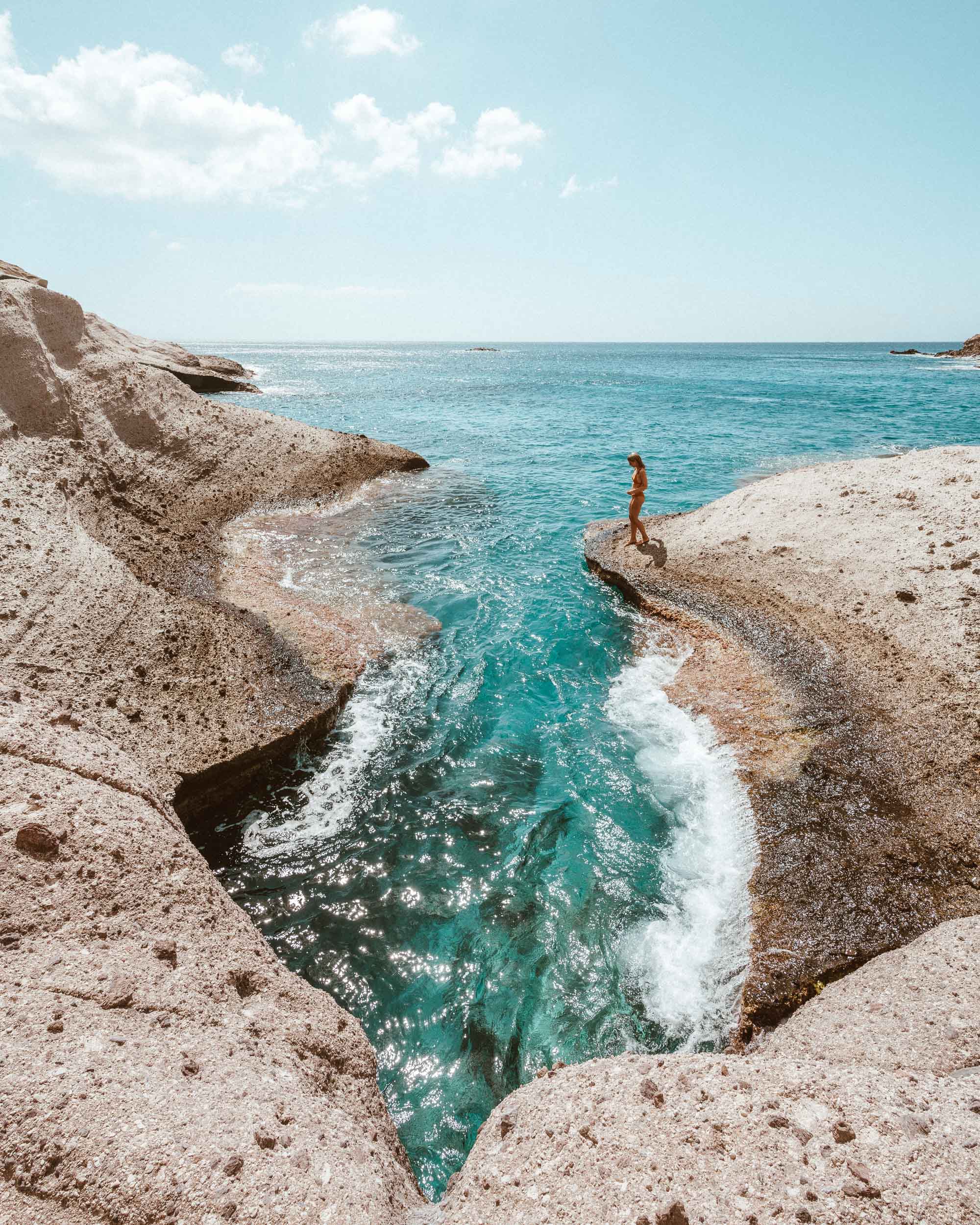 Cliff jumping spot in antiparos via @finduslost