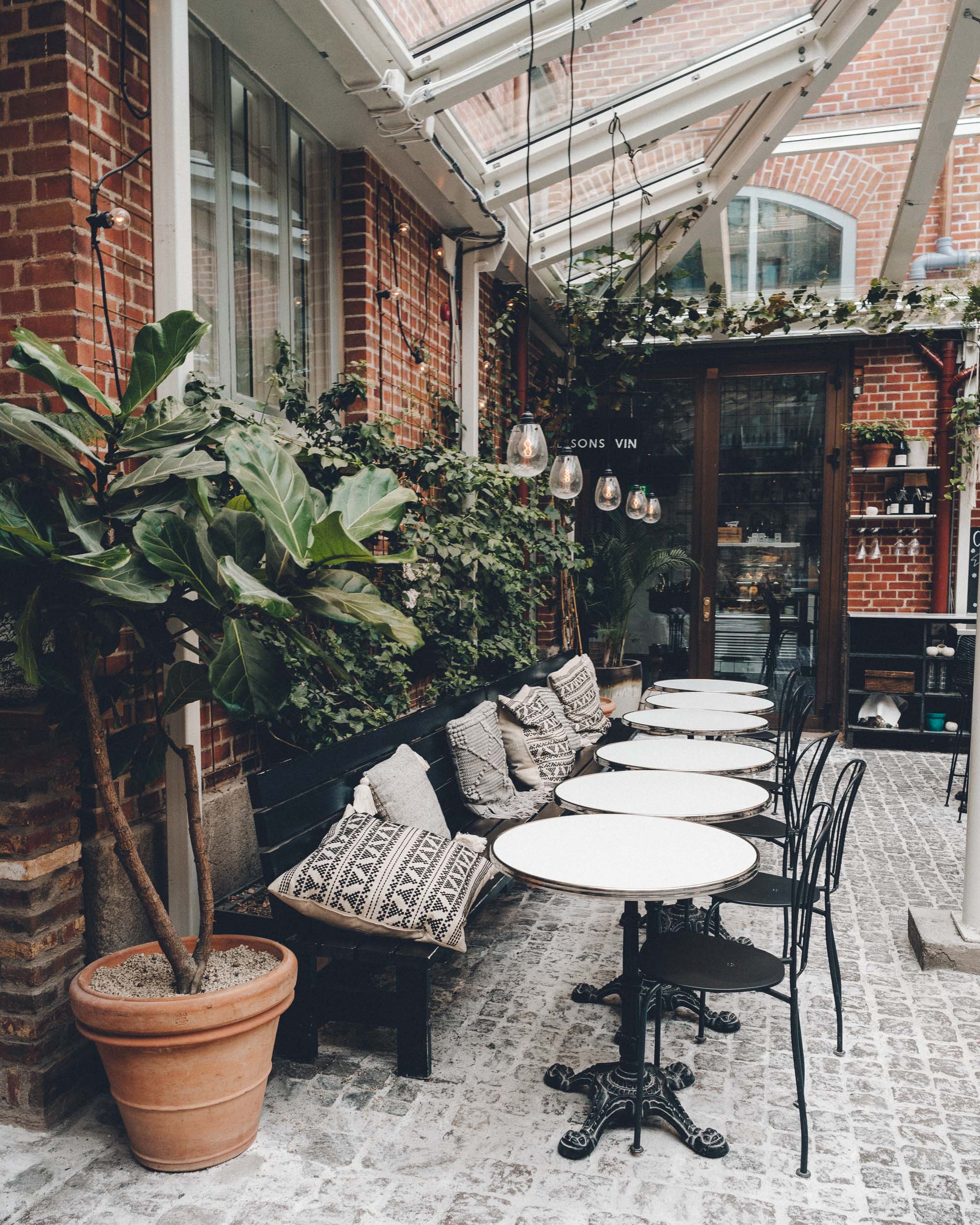 Interior of green cafes in Gothenburg via @finduslost