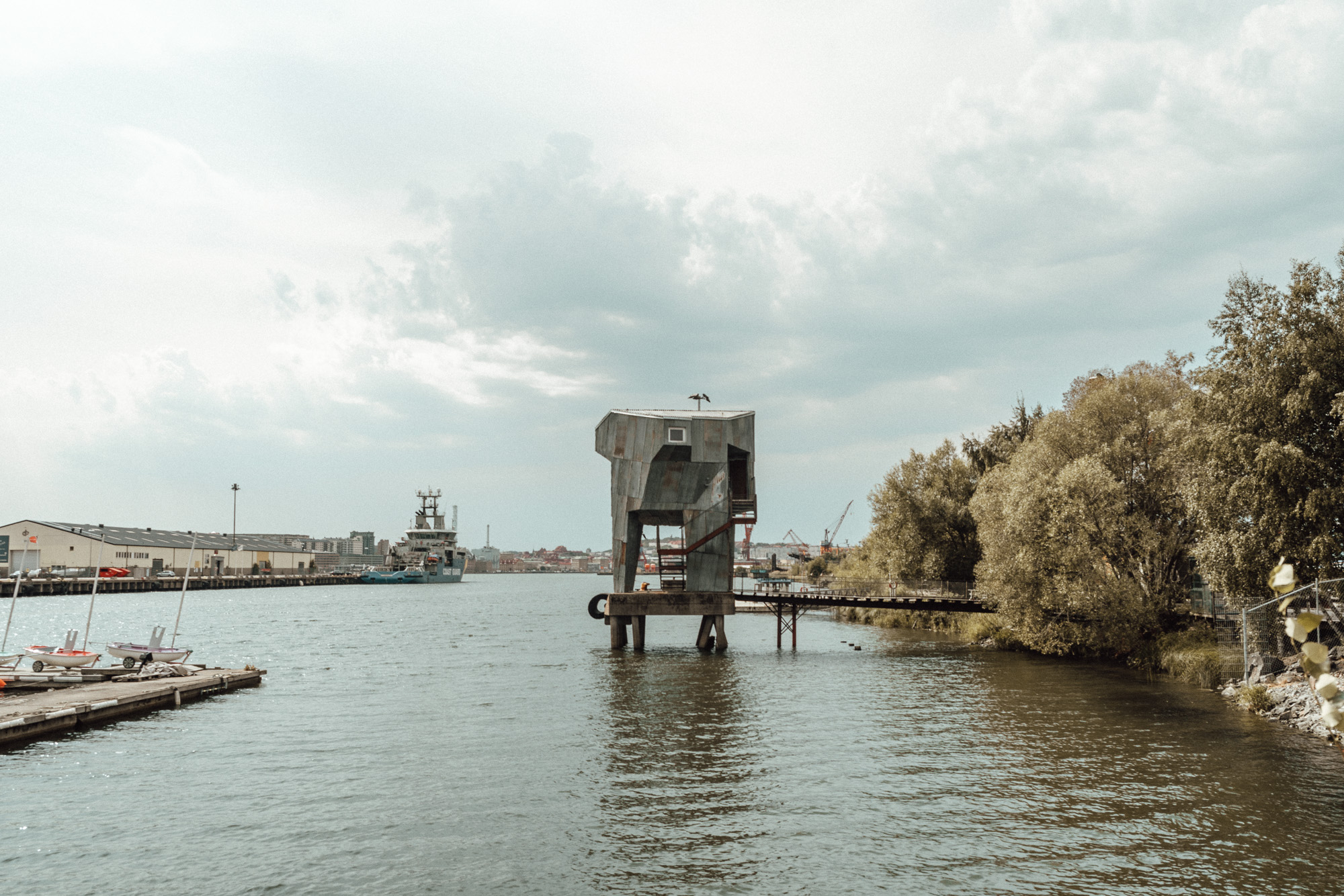 Sauna at Frihamnen in Gothenburg via @finduslost